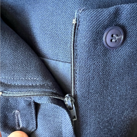 (8) King Street Toronto navy blue wool skirt, vintage - Picture 2 of 6